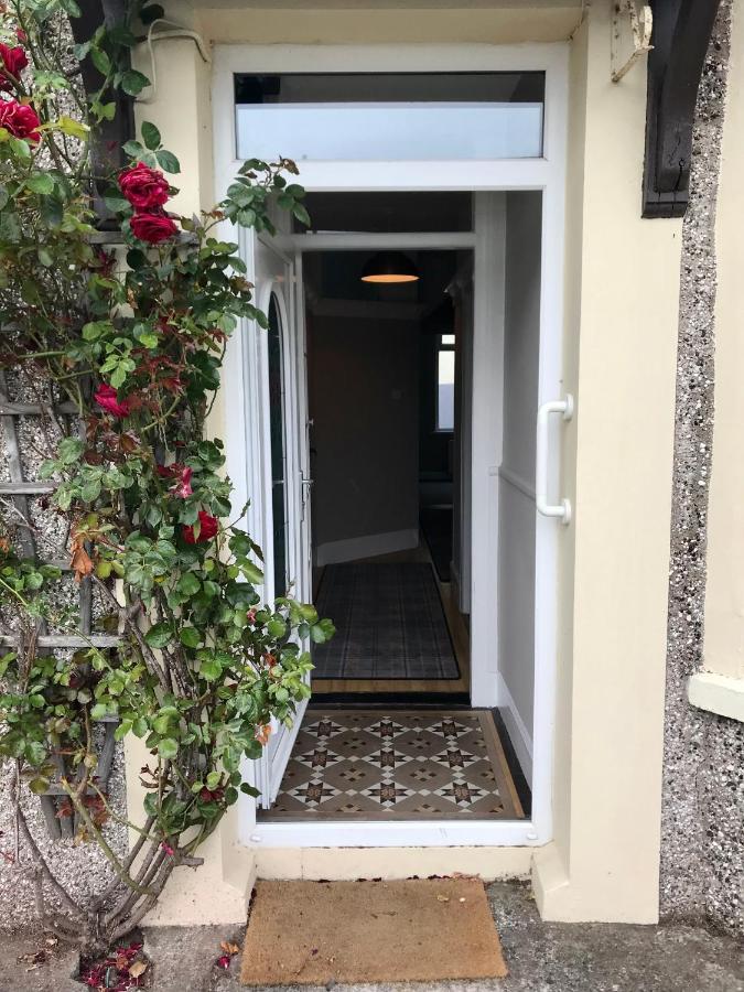 Rose Cottage: Delightful 4 Bedroom Detached Home Portrush Exterior photo